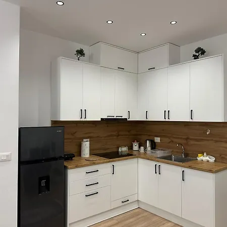Lory Boutique Appartement Tirana Buitenkant foto